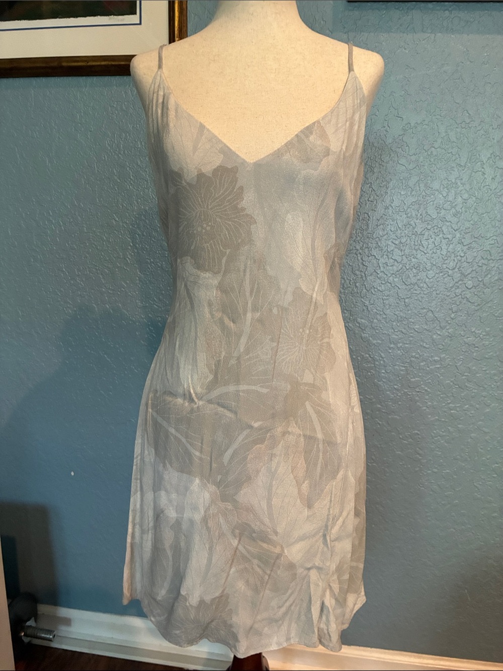 Wilfred Slip Dress in Pale Gray Floral Print